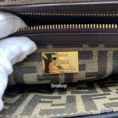 펜디캔버스바게트백미듐