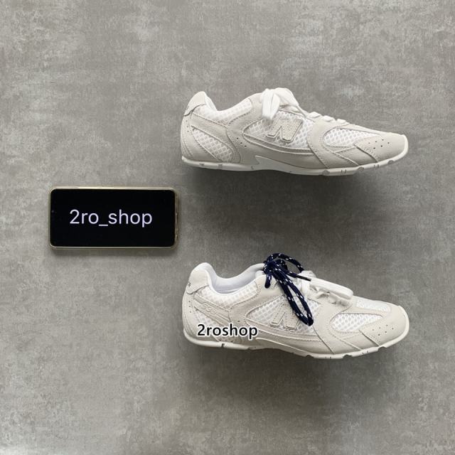 미우미우스니커즈