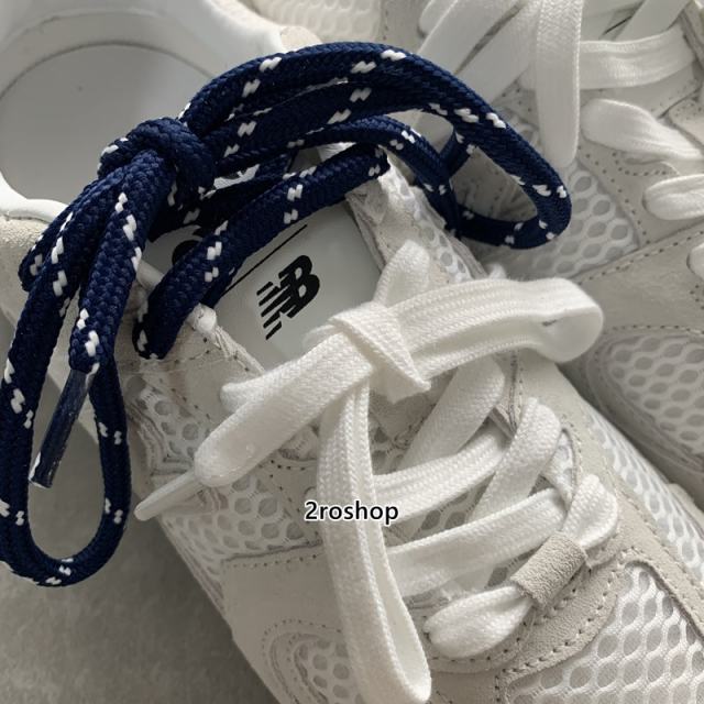 미우미우스니커즈