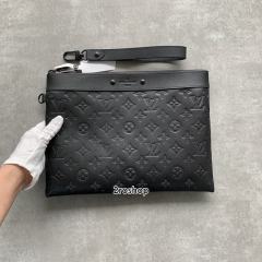 루이비통포쉐트클러치30cm