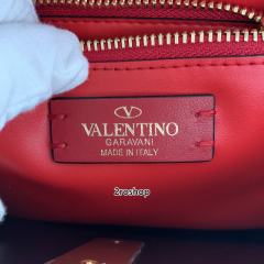 발렌티노탑핸들백화이트