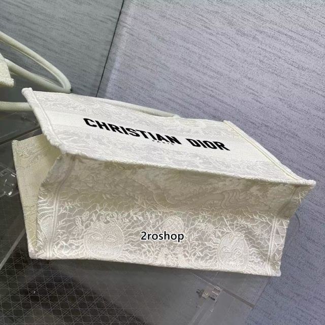 디올북토트백미듐