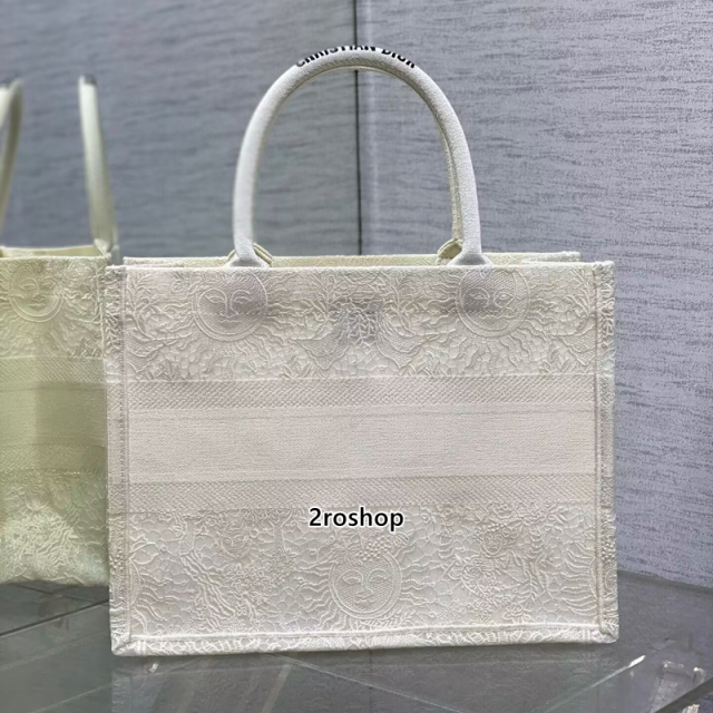디올북토트백미듐