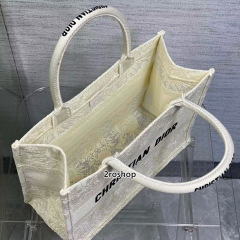 디올북토트백미듐