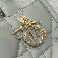 디올북토트스트랩백미니그레이