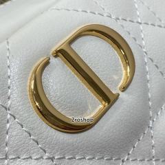 디올카로백화이트진주