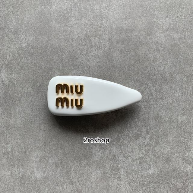 미우미우헤어핀