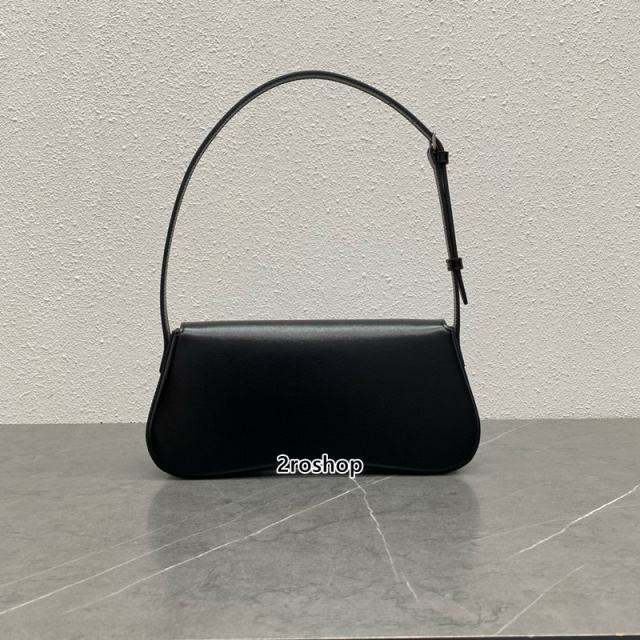 셀린느롤라백미듐블랙