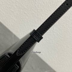 셀린느롤라백미듐블랙