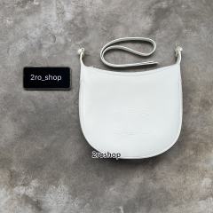 셀린느엘로이즈백화이트