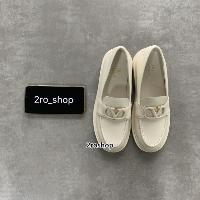 발렌티노로퍼