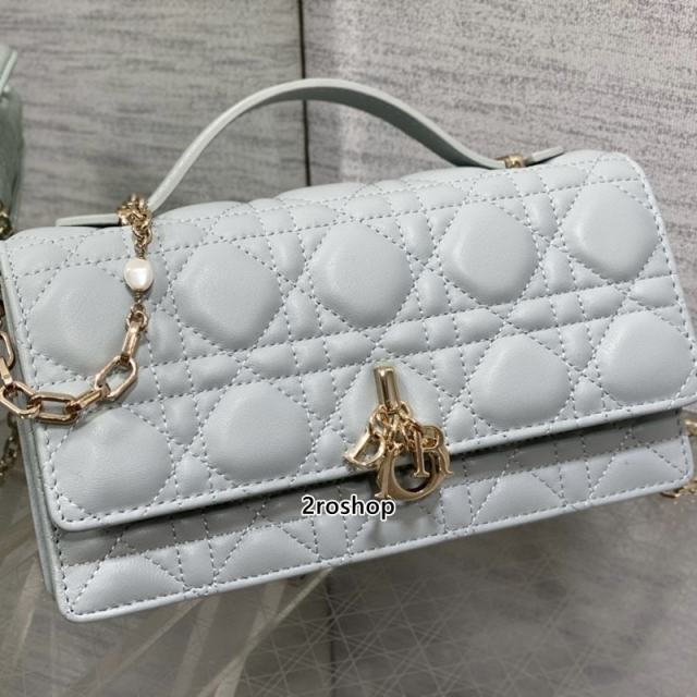 디올레이디백미스디올미니클라우드블루