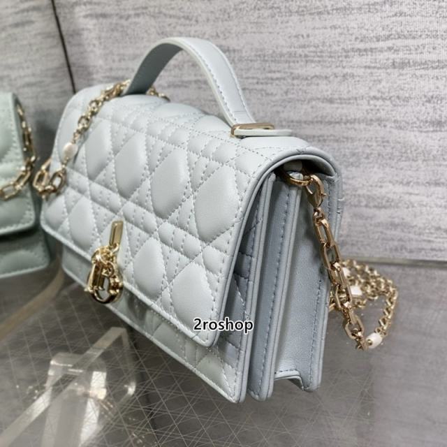 디올레이디백미스디올미니클라우드블루