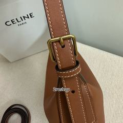 셀린느엘로이즈백스몰