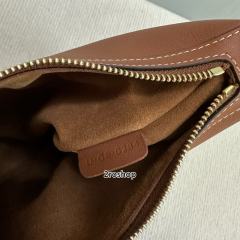 셀린느엘로이즈백스몰