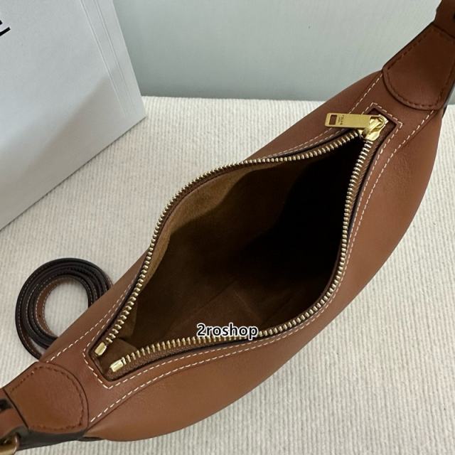 셀린느엘로이즈백스몰