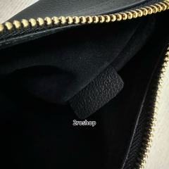 셀린느엘로이즈백스몰