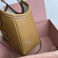 미우미우아이비백브라운가죽