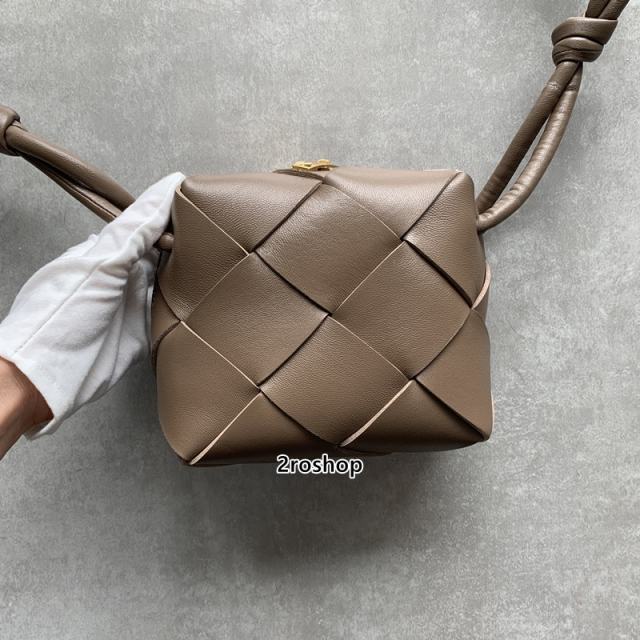 보테가베네타카메라백미니