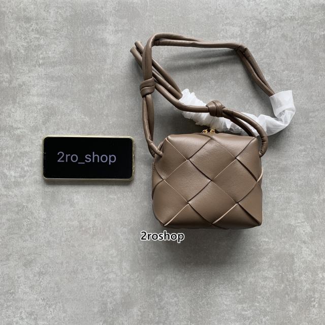 보테가베네타카메라백미니