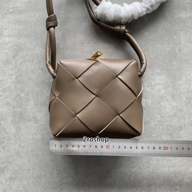 보테가베네타카메라백미니