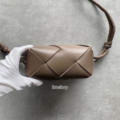 보테가베네타카메라백미니