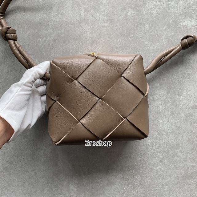 보테가베네타카메라백미니