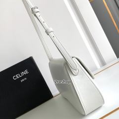 셀린느롤라백미듐