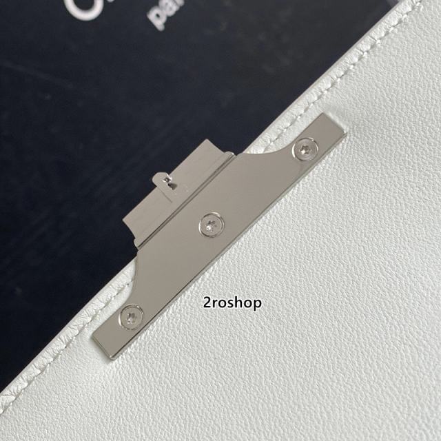 셀린느롤라백미듐