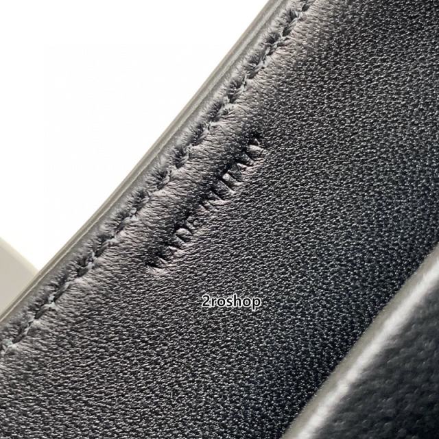 셀린느롤라백미듐