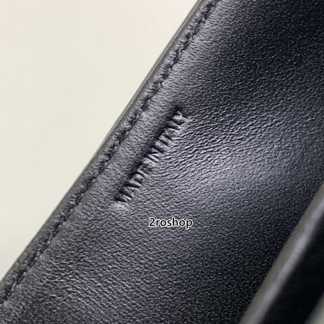 셀린느롤라백미듐