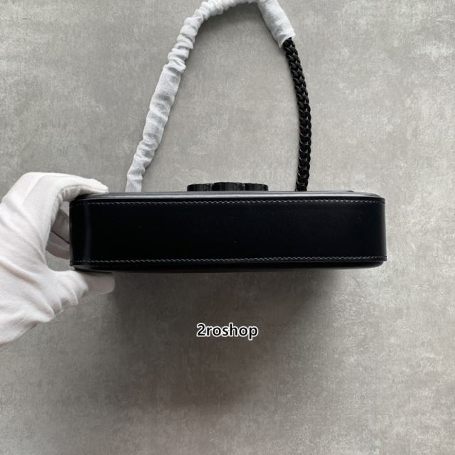 셀린느클로드체인숄더백