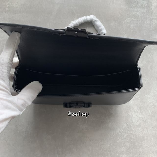 셀린느클로드체인숄더백