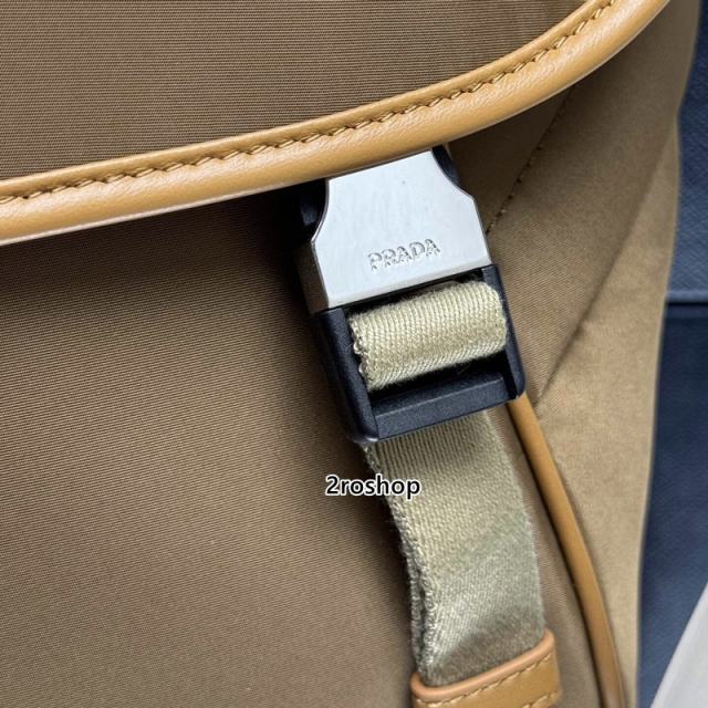 프라다메신저백라지