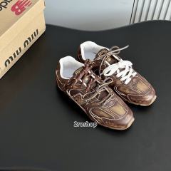 미우미우운동화