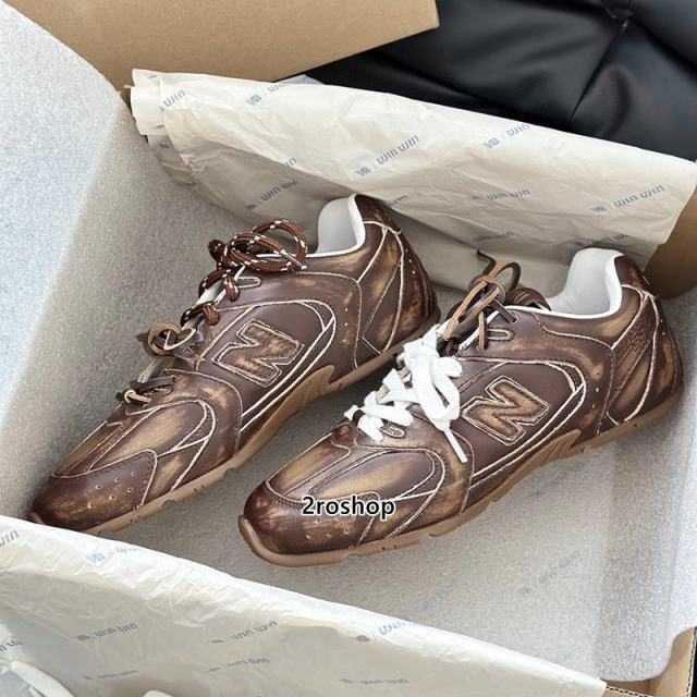 미우미우운동화