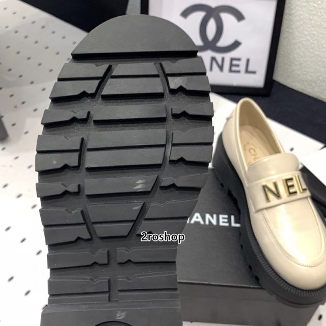 샤넬로퍼