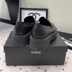 샤넬로퍼