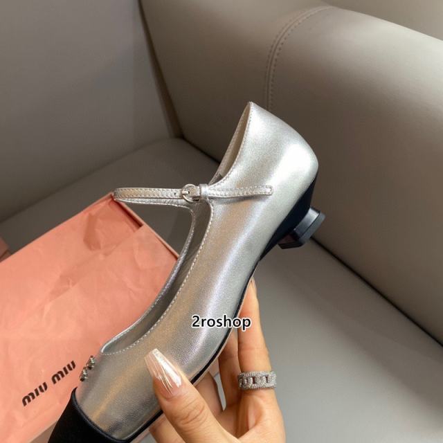 미우미우플랫