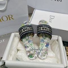 디올디웨이슬리퍼