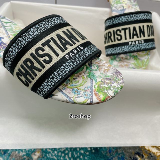 디올디웨이슬리퍼