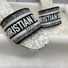 디올디웨이슬리퍼