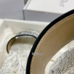 디올디웨이슬리퍼