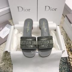 디올디웨이슬리퍼