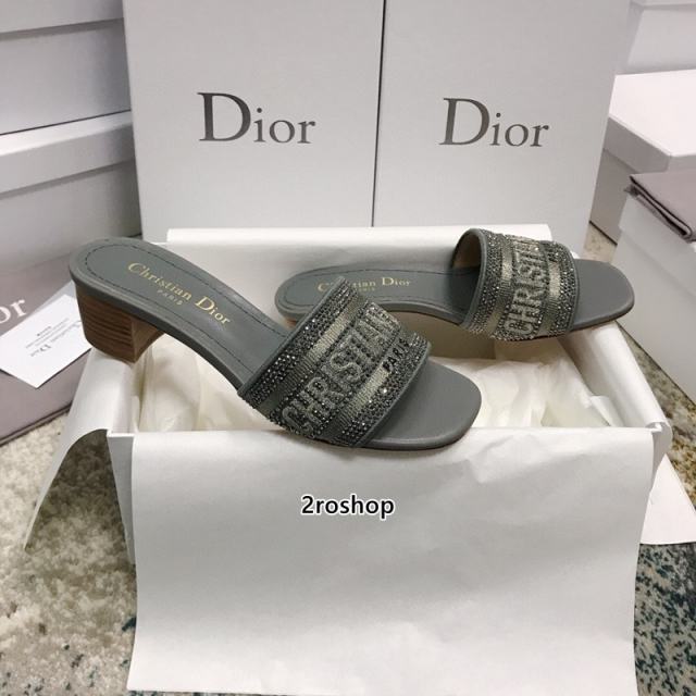 디올디웨이슬리퍼