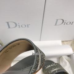 디올디웨이슬리퍼