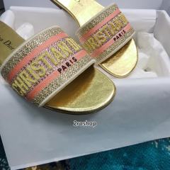 디올디웨이슬리퍼