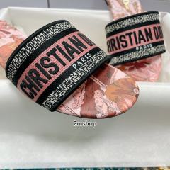 디올디웨이슬리퍼