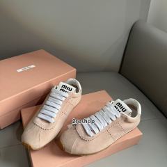 미우미우스니커즈