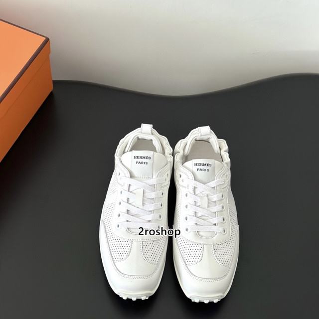에르메스스니커즈